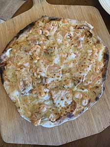 Seafood Pizza